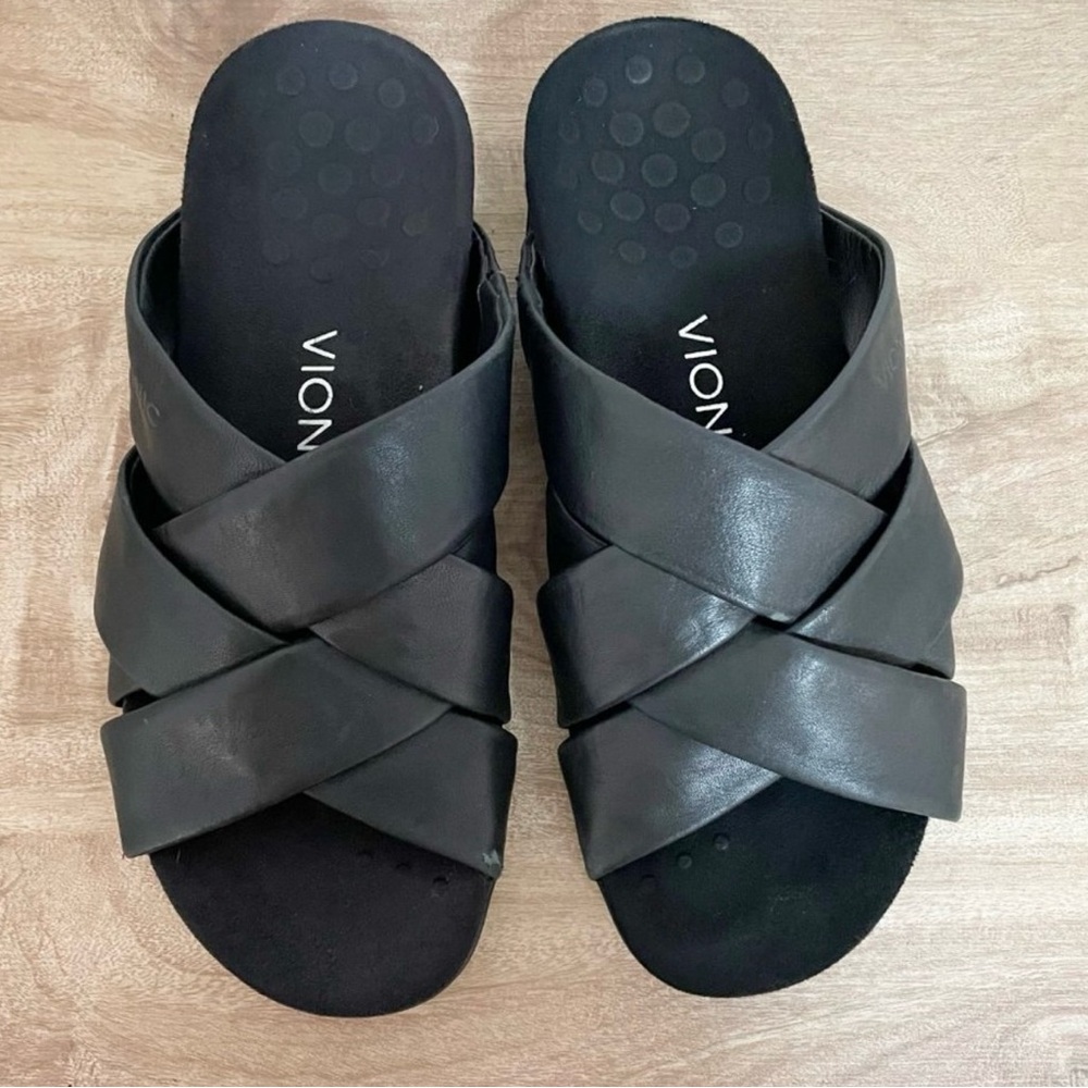 Vionic Black Juno Leather Crossed Braided Round Toe Sandals 6.5